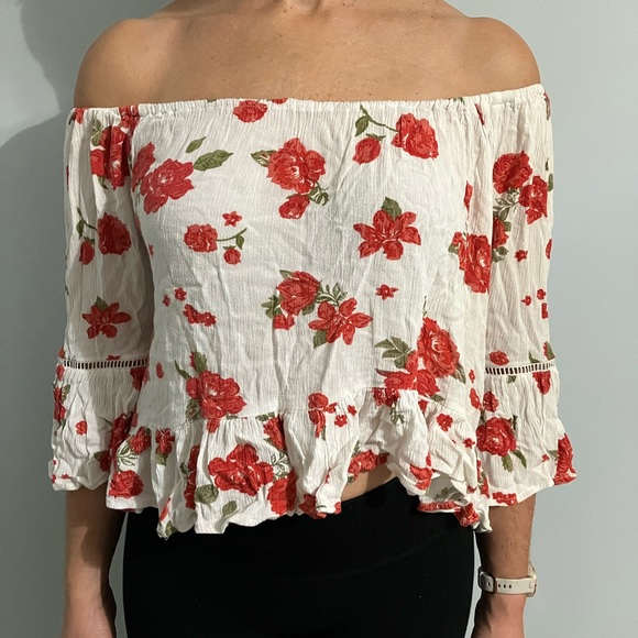 🌺Streetwear Society Floral Off Shoulder Bell Sleeve Crop Top Size M - Picture 1 of 4
